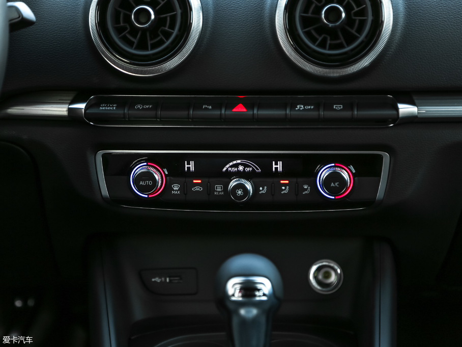 2019WA3 Sportback 35 TFSI\(yn) VI