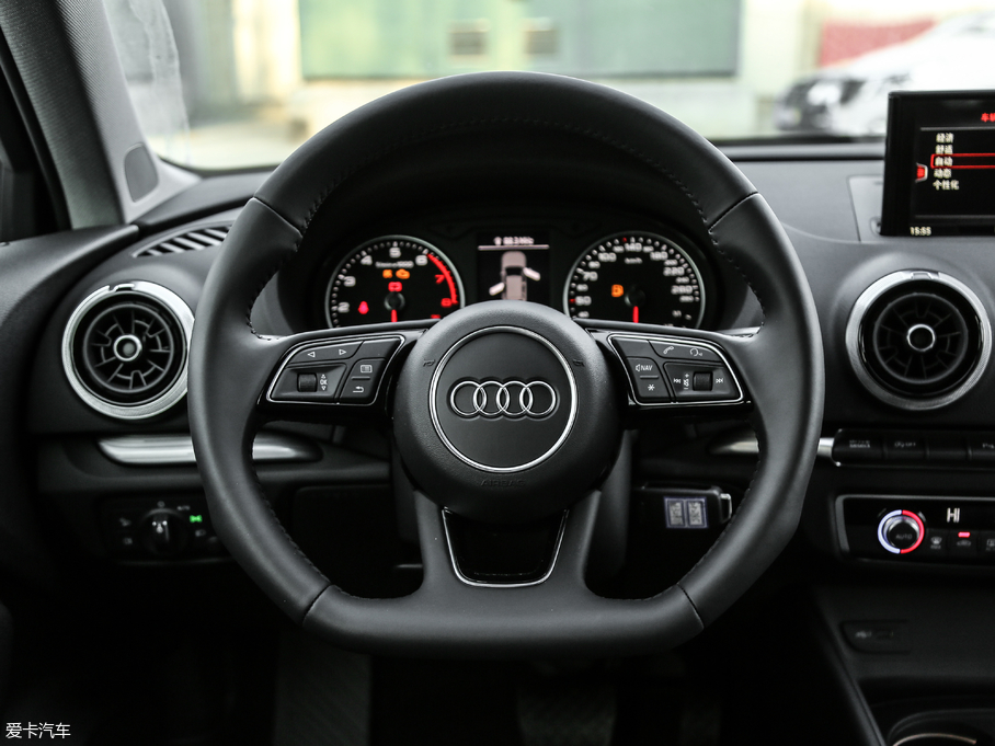 2019WA3 Sportback 35 TFSI\ VI