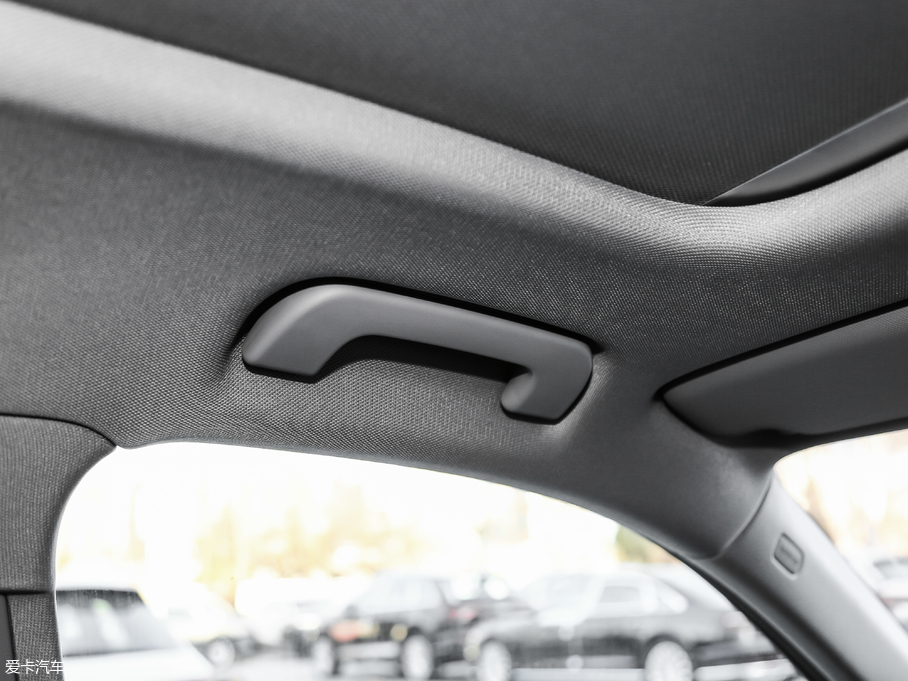 2019?yun)WA3 Sportback 35 TFSIL(fng) (gu)VI