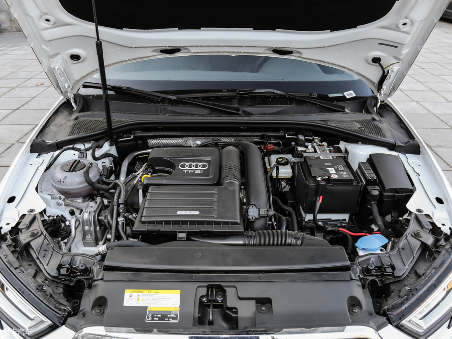 2019��W��A3 Sportback 35 TFSI�L���� ��VI