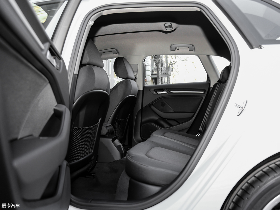 2019WA3 Sportback 35 TFSIMȡ VI