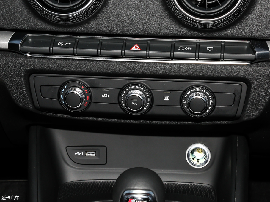 2019��W��A3 Sportback 35 TFSI�Mȡ�� ��VI