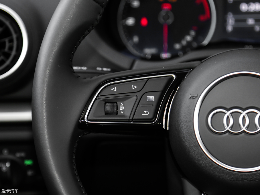 2019WA3 Sportback 35 TFSIMȡ VI