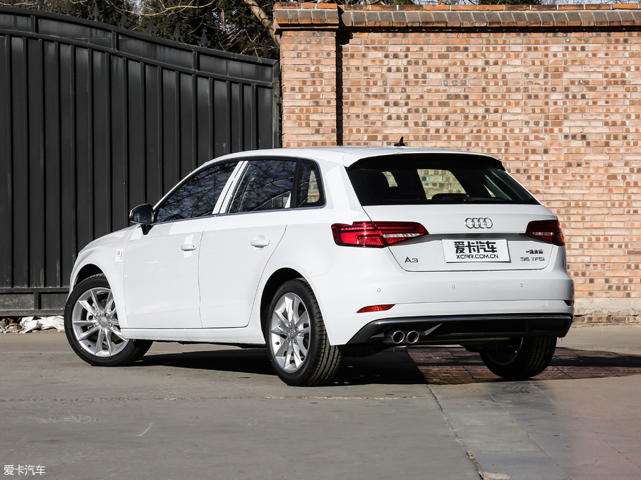 2019WA3 Sportback 35 TFSIMȡ VI