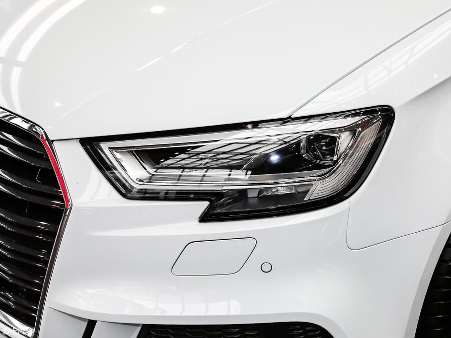 2019WA3 Sportback 40 TFSI\ VI