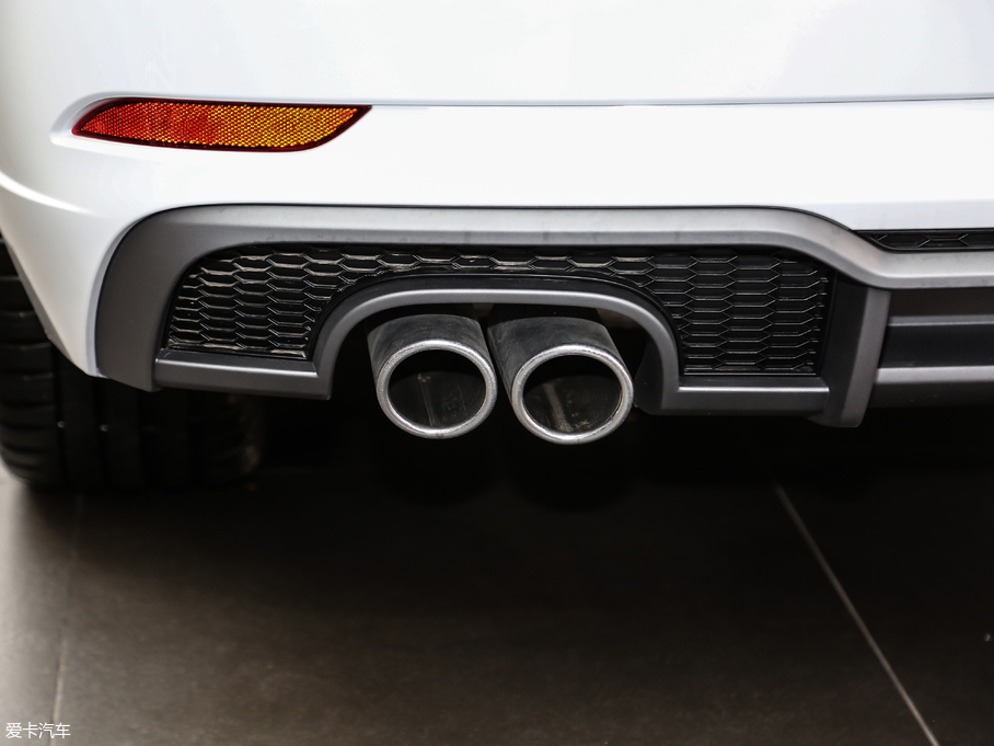 2019WA3 Sportback 40 TFSI\ VI