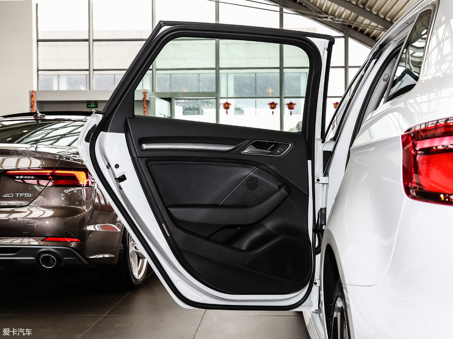 2019WA3 Sportback 40 TFSI\(yn) VI