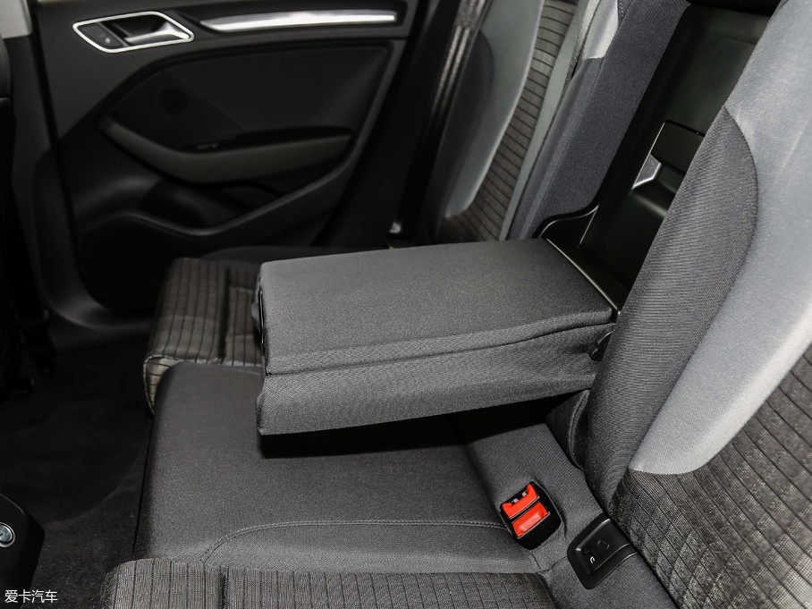 2019WA3 Sportback 40 TFSI\(yn) VI