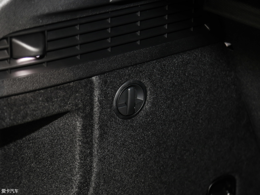 2019?yun)WA3 Sportback 40 TFSI\(yn)(dng) (gu)VI