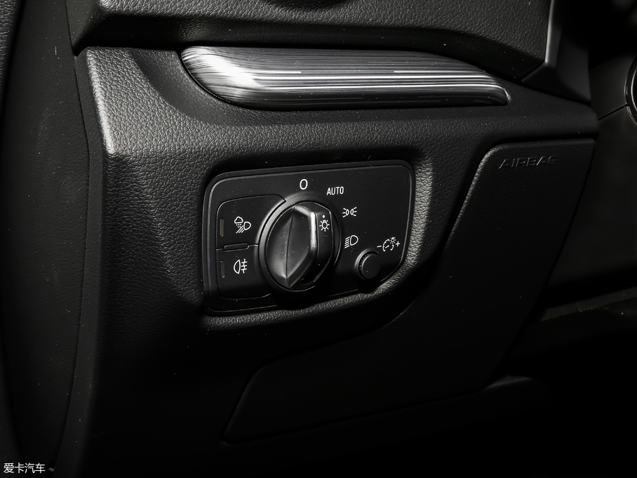 2019WA3 Sportback 40 TFSI\ VI