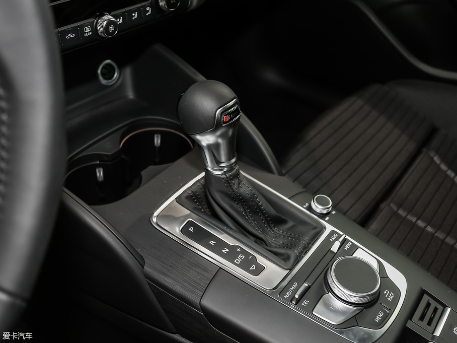 2019WA3 Sportback 40 TFSI\ VI