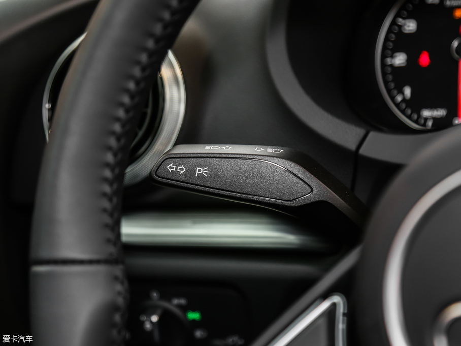 2019?yun)WA3 Sportback 40 TFSI\(yn)(dng) VI