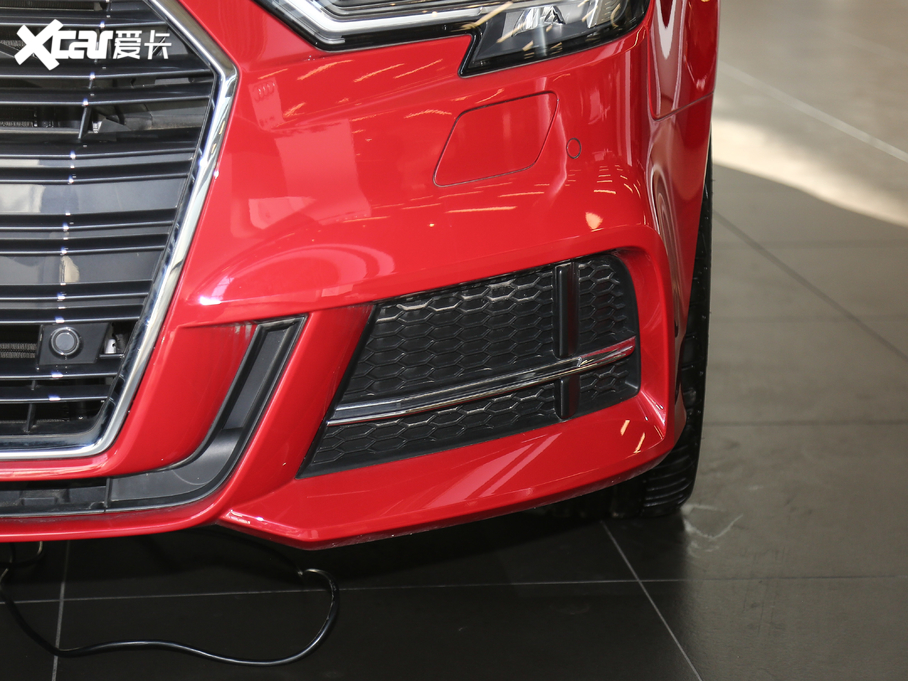 2019WA3 Sportback 35 TFSIr VI