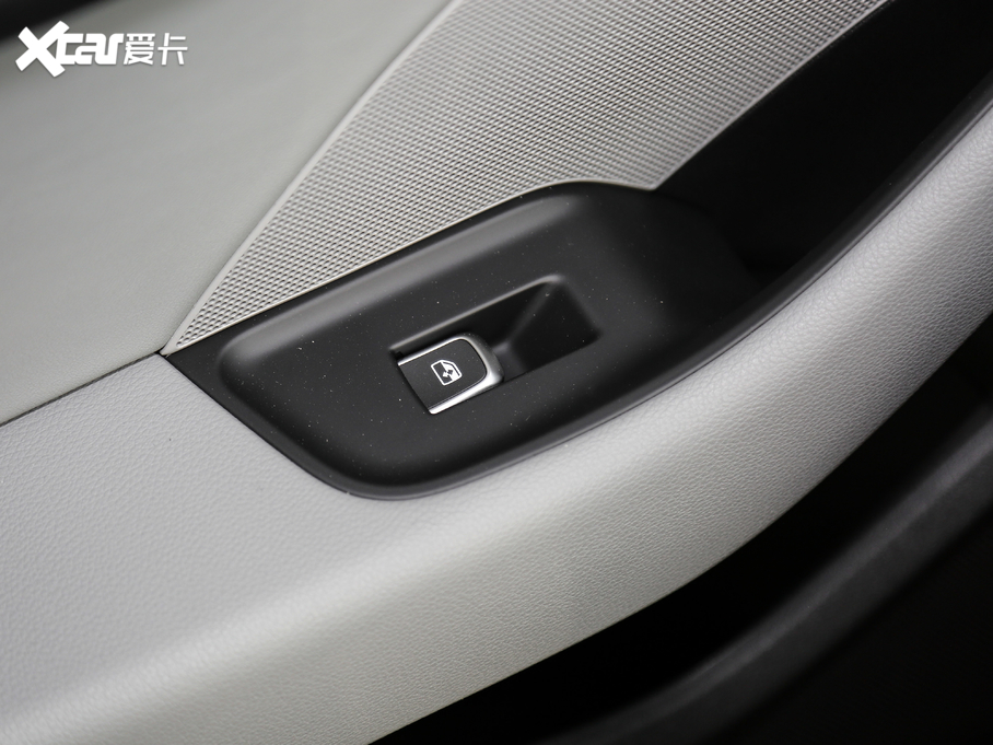 2019WA3 Sportback 35 TFSIr VI