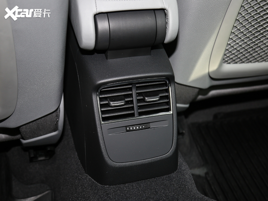 2019WA3 Sportback 35 TFSIr VI