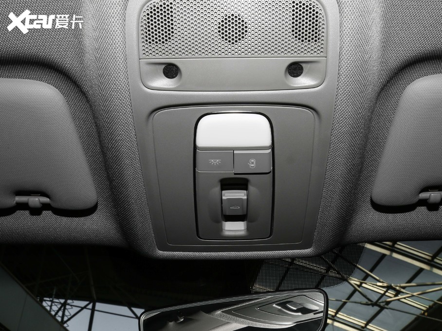 2019��W��A3 Sportback 35 TFSI�r���� ��VI