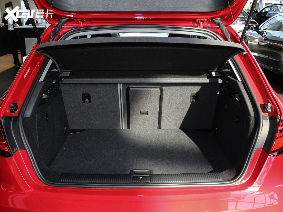 2019WA3 Sportback 35 TFSIr VI