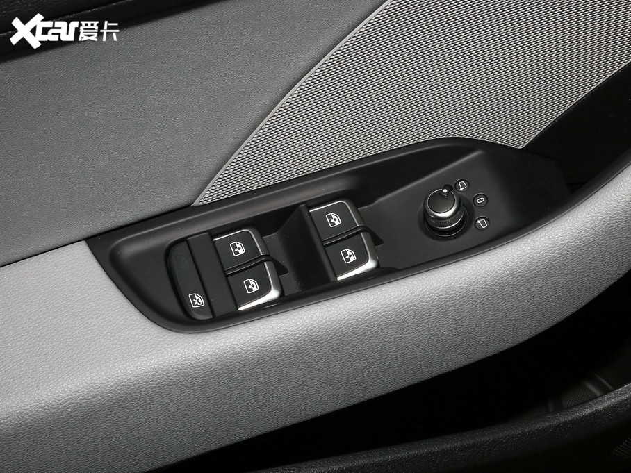 2019WA3 Sportback 35 TFSIr VI