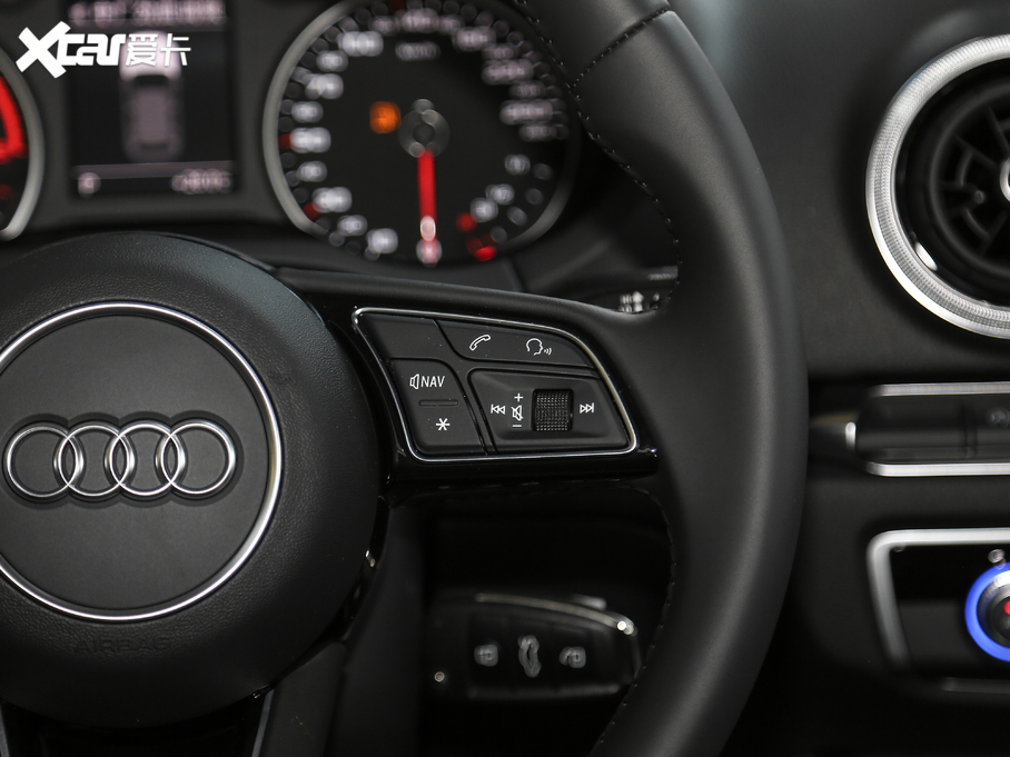 2019WA3 Sportback 35 TFSIr VI