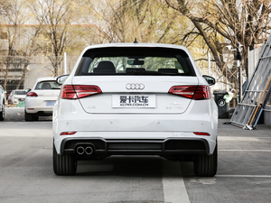 2019Sportback 35 TFSIr V 	