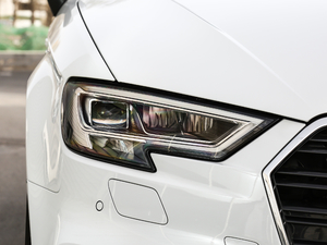 2019Sportback 35 TFSIr V ^