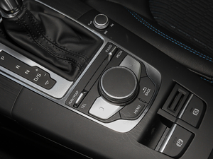 2019Sportback 35 TFSIr V {