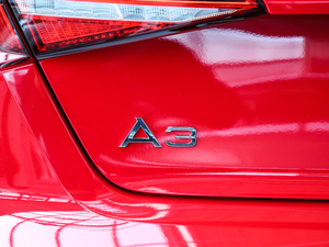 2019Sportback 35 TFSIr V ^