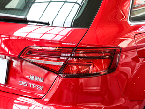 2019Sportback 35 TFSIr V ^