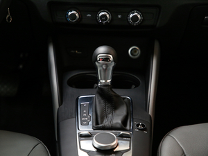 2019Sportback 35 TFSIr(sh) (gu)V п؅^(q)