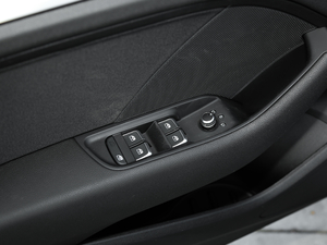 2019Sportback 35 TFSI\ VI {܇ƅ^	