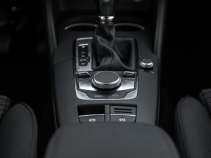 2019Sportback 35 TFSI\ VI п؅^