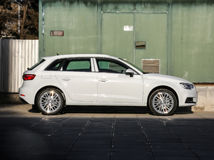 2019Sportback 35 TFSIL VI w^