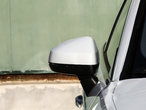 2019Sportback 35 TFSIL VI ^