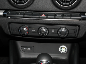 2019Sportback 35 TFSIMȡ VI {{