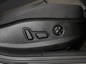 2019Sportback 40 TFSI\ VI g