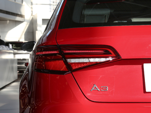 2019Sportback 35 TFSIr VI ^