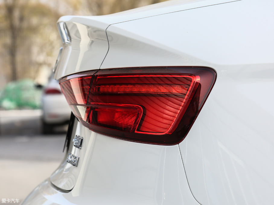 2019?yun)WA3 Limousine Limousine 35 TFSIM(jn)ȡ V