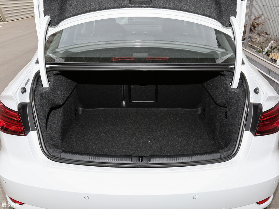 2019WA3 Limousine Limousine 35 TFSIMȡ V