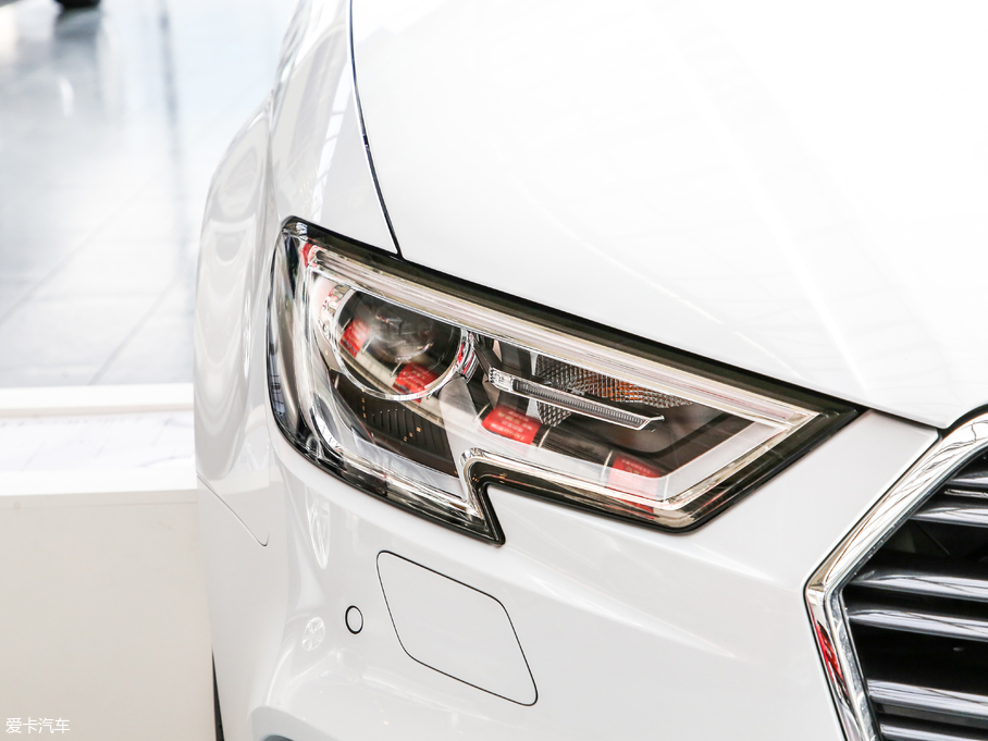 2019WA3 Limousine Limousine 35 TFSIL V