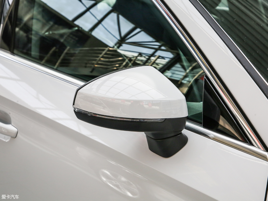 2019WA3 Limousine Limousine 35 TFSIL V