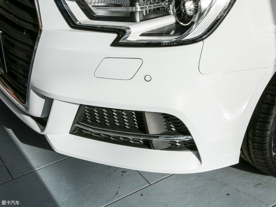 2019WA3 Limousine Limousine 35 TFSIL V