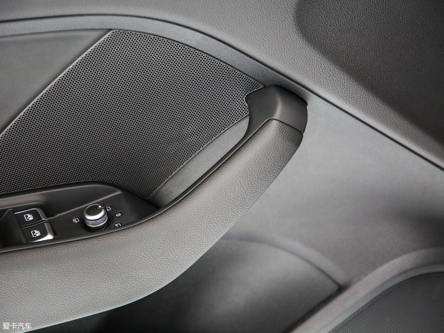 2019WA3 Limousine Limousine 35 TFSIL(fng) V