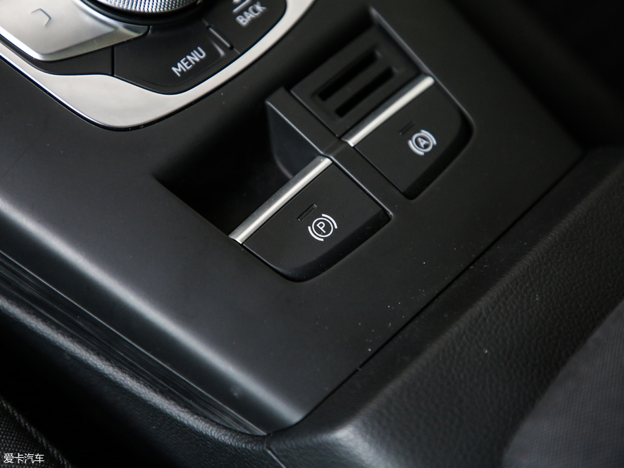 2019WA3 Limousine Limousine 35 TFSI\ V