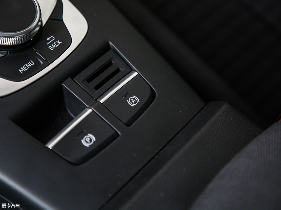 2019WA3 Limousine Limousine 35 TFSI\ V