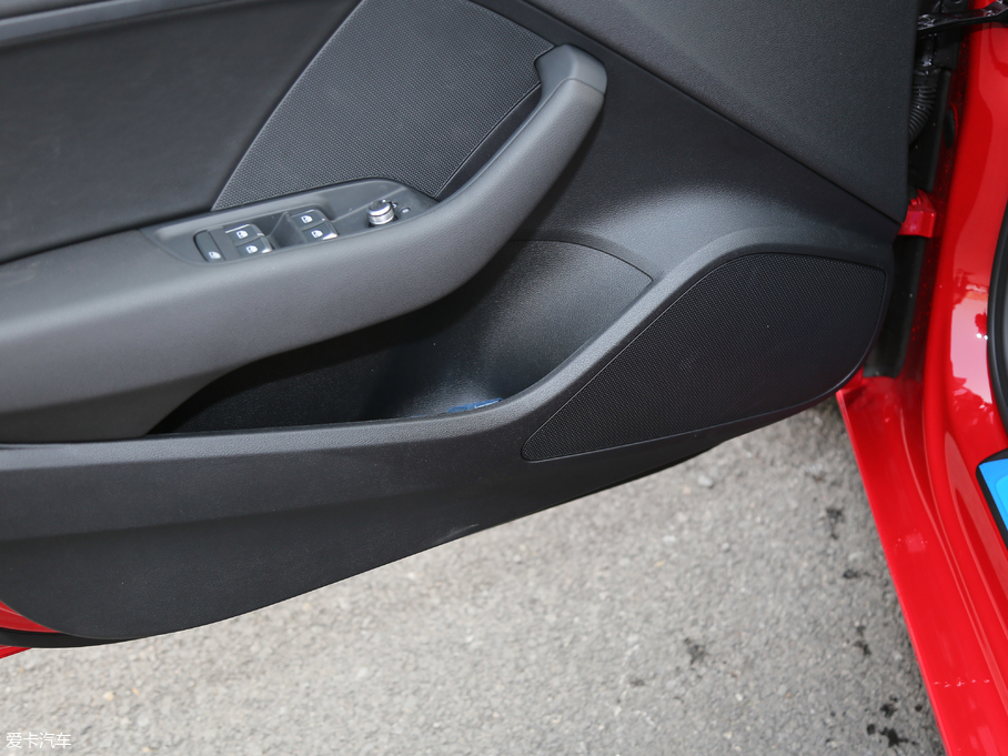 2019WA3 Limousine Limousine 35 TFSIL VI