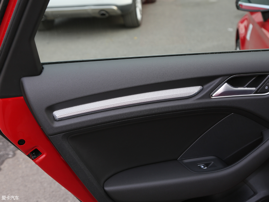 2019WA3 Limousine Limousine 35 TFSIL(fng) VI