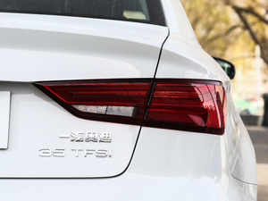 2019Limousine 35 TFSIM(jn)ȡ (gu)V β