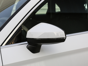 2019Limousine 35 TFSIM(jn)ȡ (gu)V (x)(ji)^