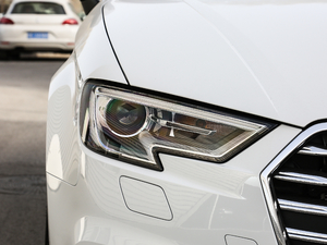 2019Limousine 35 TFSIM(jn)ȡ (gu)V (x)(ji)^