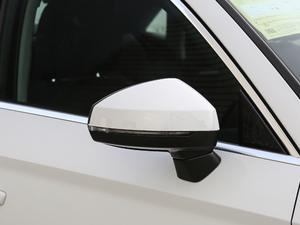 2019Limousine 35 TFSIM(jn)ȡ (gu)V (x)(ji)^